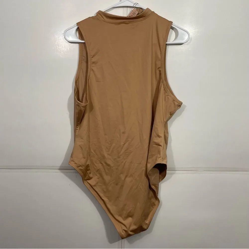 NWT Skims Ochre Nude Zip Front Sleeveless Swimsuit